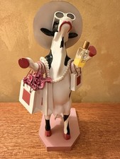 CowParade “Alphadite