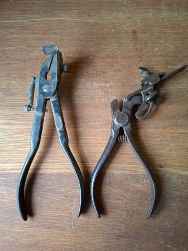 Vintage saw sets - vintage,