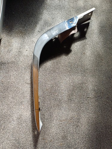 Corner bumper chrome - 1/4,