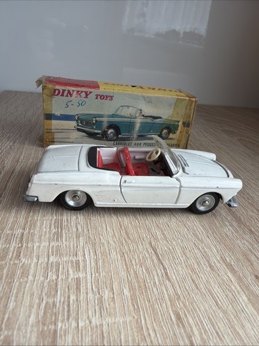 Dinky toys peugeot 404 - toys,