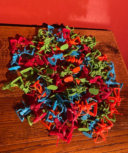 105 cowboys indians - indians, plastic
