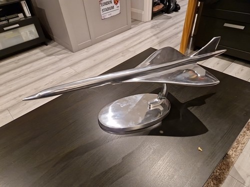 Concorde model 62cm airline - model,