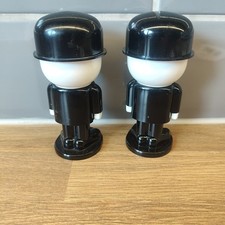 Vintage Spillers Homepride Fred The Flour Grader Black & White Egg Cups X 2 