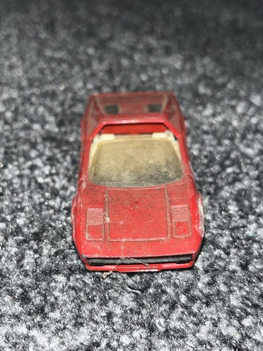 Corgi ferrari 308 - gts, red