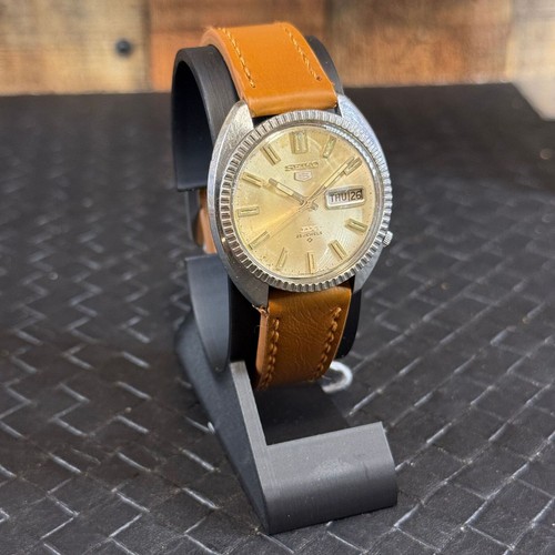 Seiko 6106 jewel - 25,