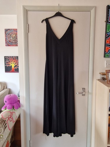 Wallis elegant black maxi