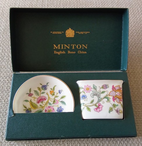 Boxed vintage minton pin dish - boxed,