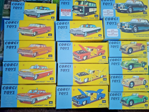 Corgi boxes 220 - (bp), -241