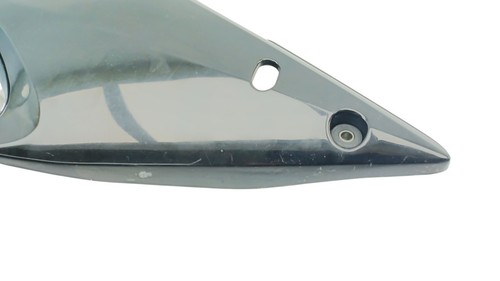 Suzuki right frame cover - right,