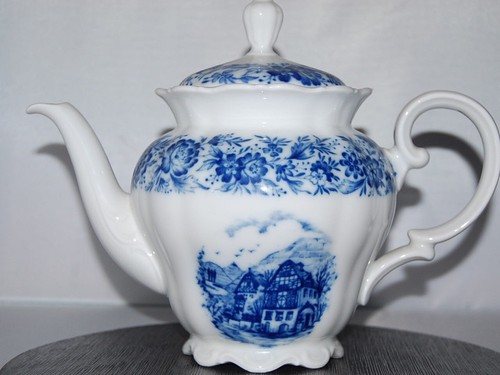 Teapot small theresa - teapot,