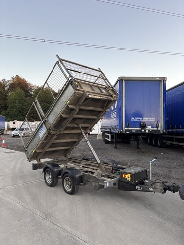 Ifor williams tipping trailer - williams,