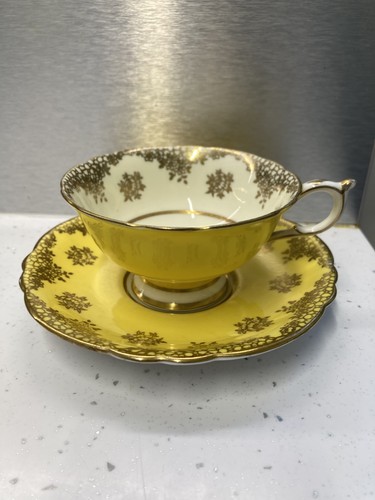 Vintage paragon yellow teacup - yellow,
