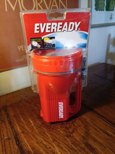 Torch eveready red plastic - torch,
