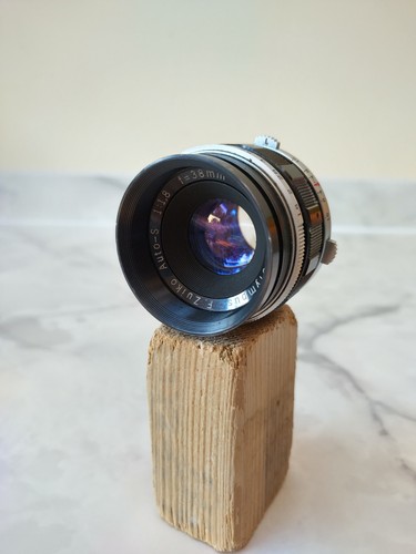 Olympus zuiko 38mm 1 - 38mm, f/1.8