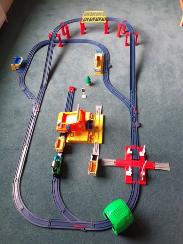 Vintage tomy train set with - vintage,