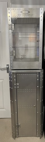Oakley metal shop - oakley, x