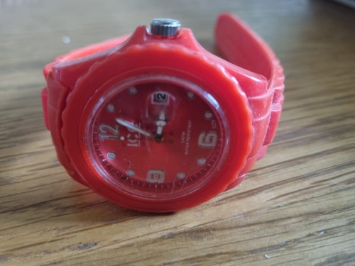 Genuine red ice - red,