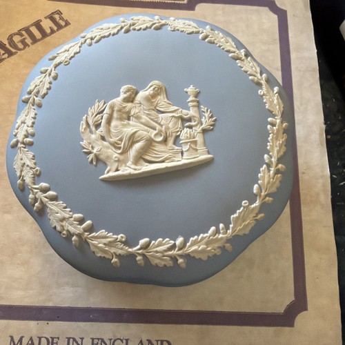 Wedgewood blue white - wedgewood, blue/white