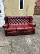 CHESTERFIELD 3 SEATER QUEEN
