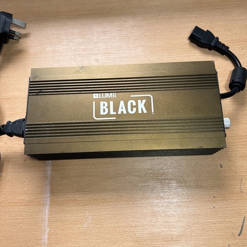 Lumii black 600w dimmable - lumii,