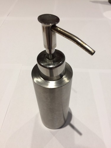 Vintage brushed steel bathroom - brushed,
