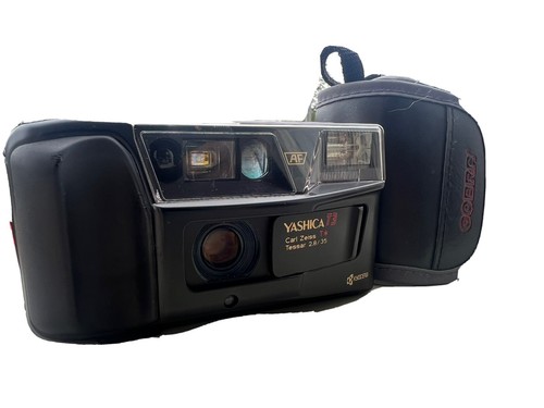 Yashica 35mm film camera - t3,