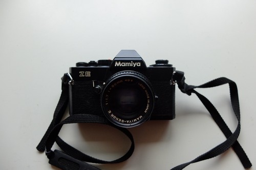 Mamiya 35mm slr camera - ze,