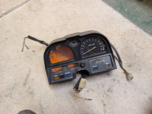 Suzuki gsx750 speedo clocks - suzuki,