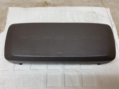 Porsche 944 horn press - horn,