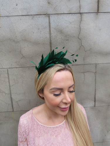 Bottle green feather - green,