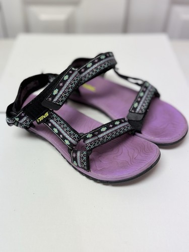 Teva hurricane sandals - size, 4