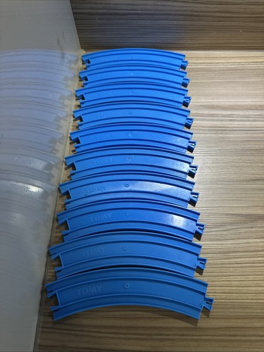 Tomy train track - train, blue