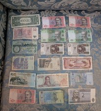 18 Old Banknotes Mixed Foreign