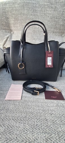 Radley blake gardens - gardens, black
