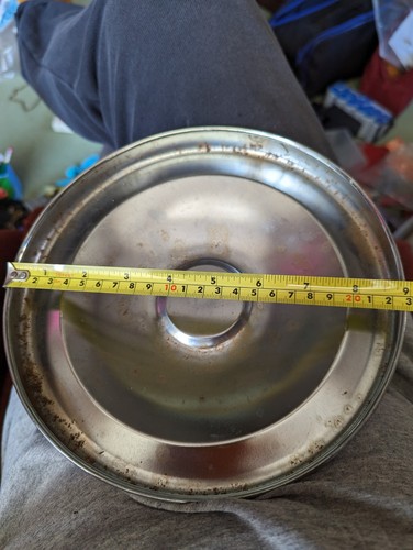 Vintage crome car hub - crome,