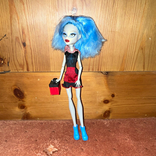 Monster high ghoulia - high, yelps