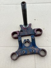 BSA C10 C11 C11g C12 top & bottom fork yokes 29-5368 250cc #6 triple clamp