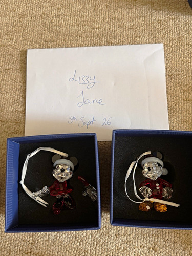 Swarovski disney mickey - disney,