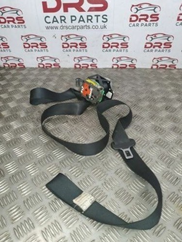Toyota yaris seat belt osf - seat,