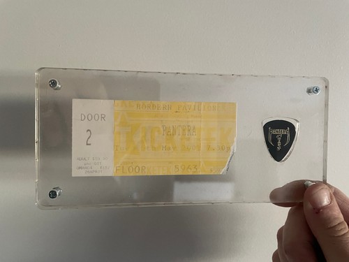 Music memorabilia dimebag - memorabilia,
