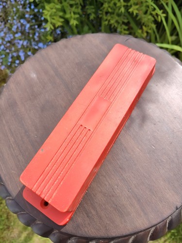Sharpening stone oil - sharpening,