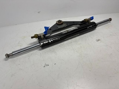 Baystar hydraulic steering - , ram