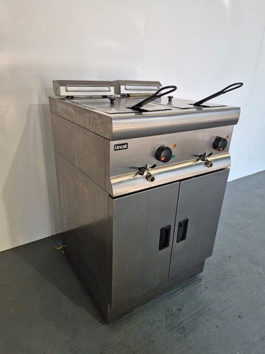 Lincat j18 free - lincat, standing