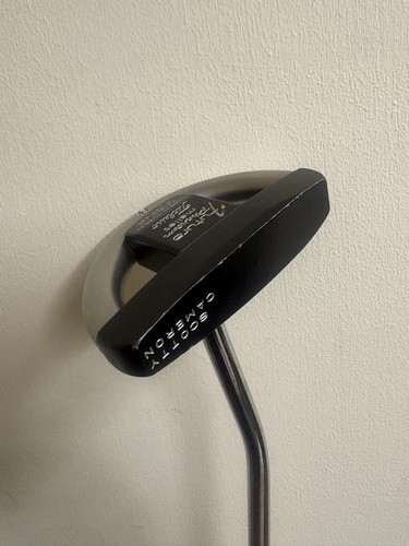 Scotty cameron futura phantom - scotty,