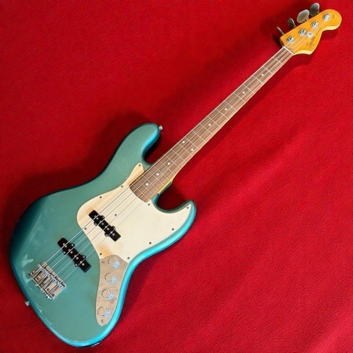 Squier fender active jazz - by,