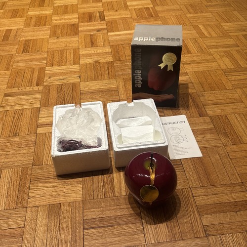 Vintage 1985 original - 1985, “apple