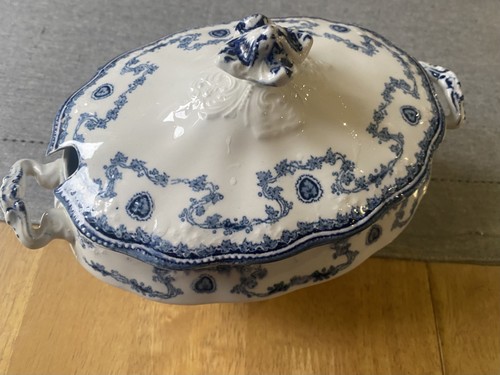 Antique bishop stonier blue - &,