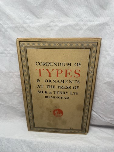 Compendium types ornaments - compendium,