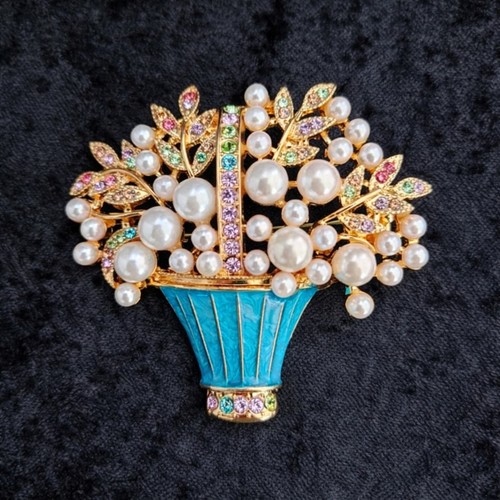 Faux pearl flower basket - faux,