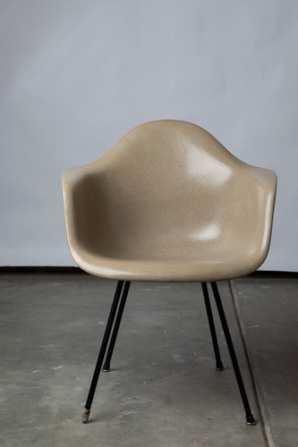 Eames dax fiberglass arm - eames,